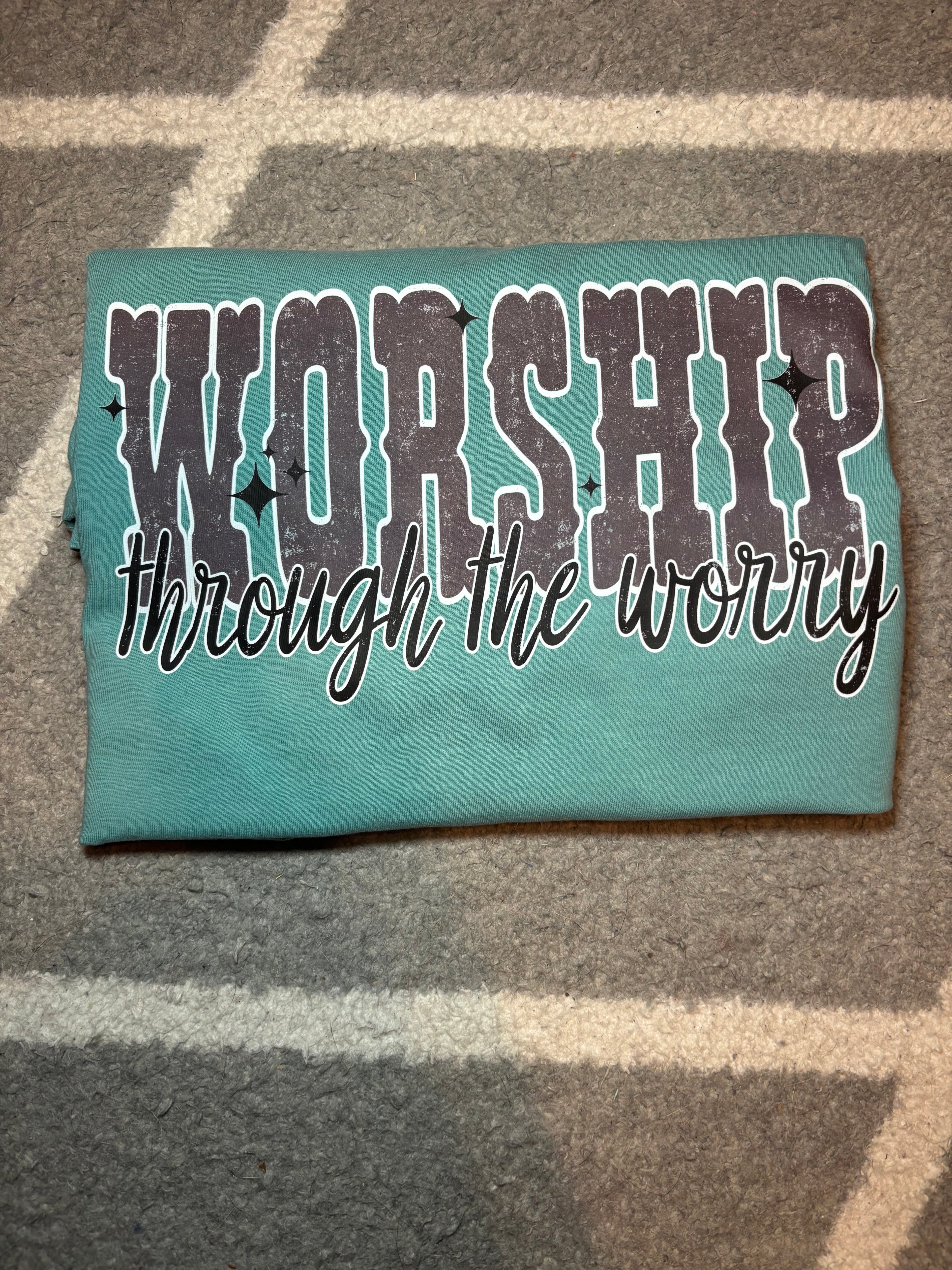 Worship through the worry comfort colors tee shirt
