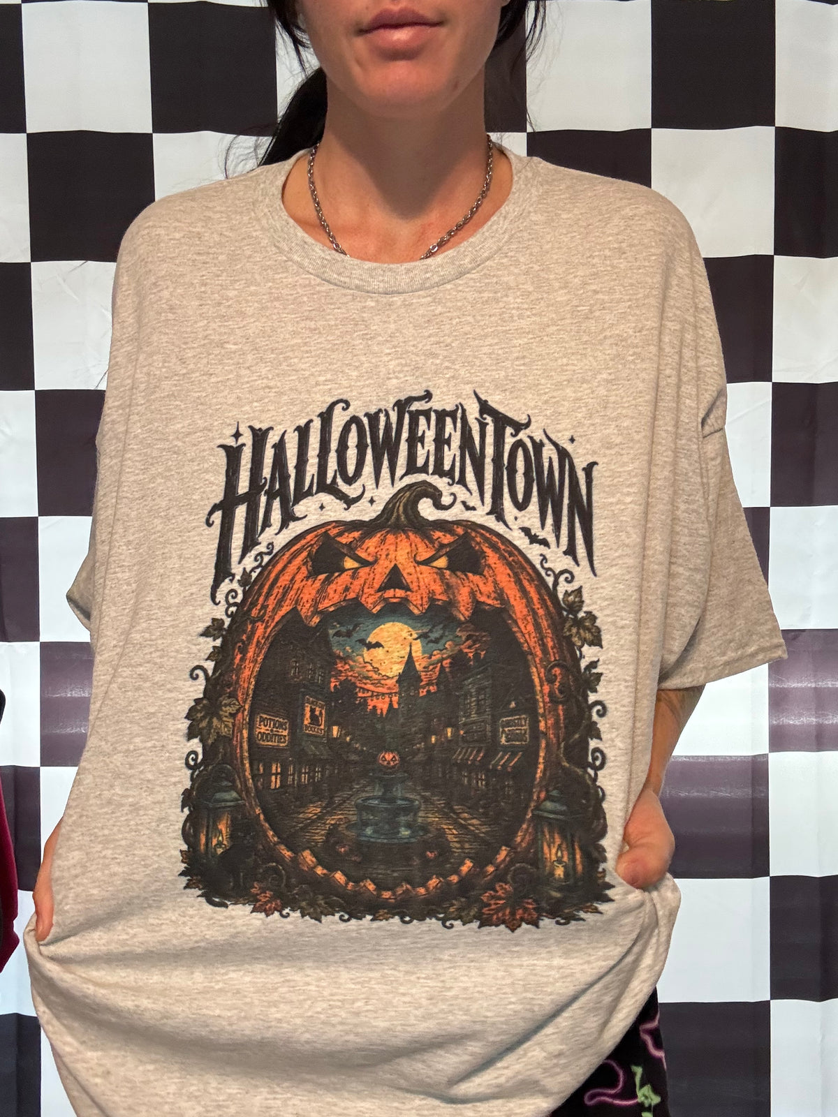 Halloweentown pumpkin Halloween Tee Shirt