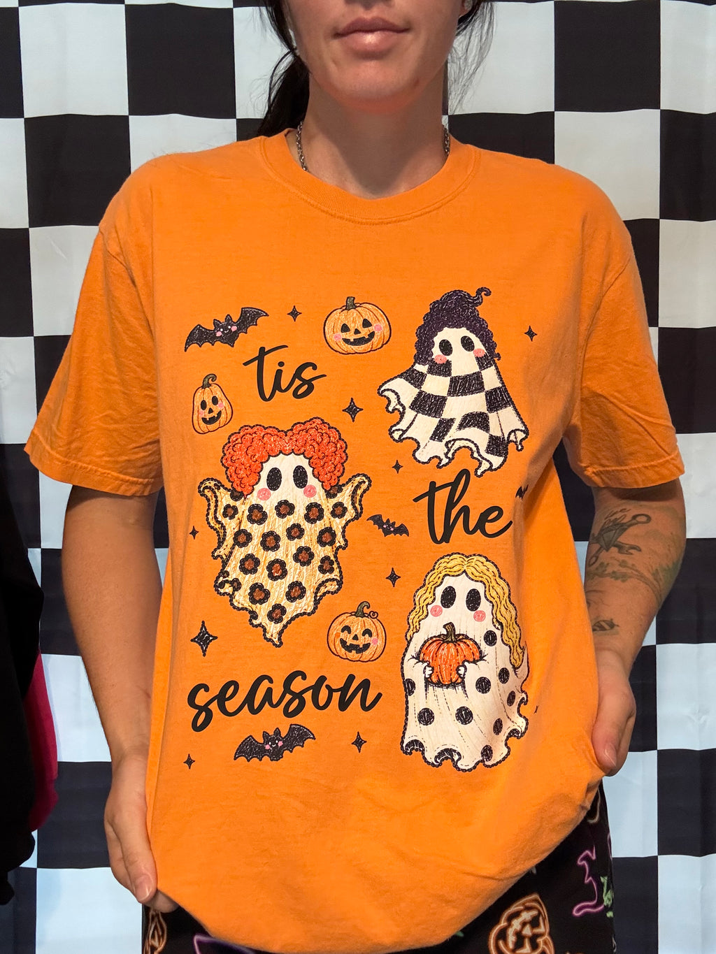 Ghost tis the season Halloween comfort colors tee shirt