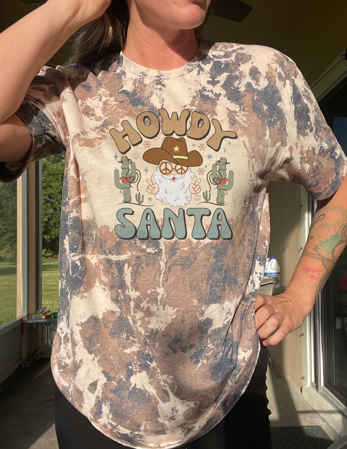 Howdy Santa Western Christmas Santa Sweatshirt Hoodie Tee Shirt